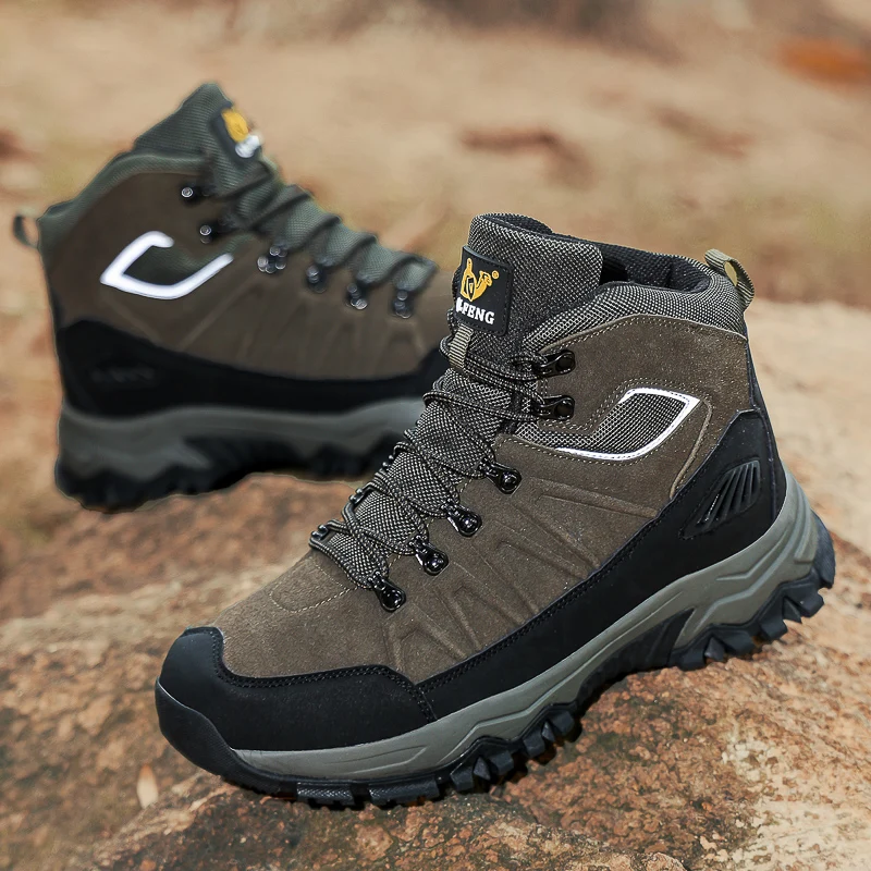 

High-top Hiking Shoes Men Outdoor Mountain Climbing Sneakers Non-slip Man Casual Trekking Sneakers Waterproof Trekking Boots
