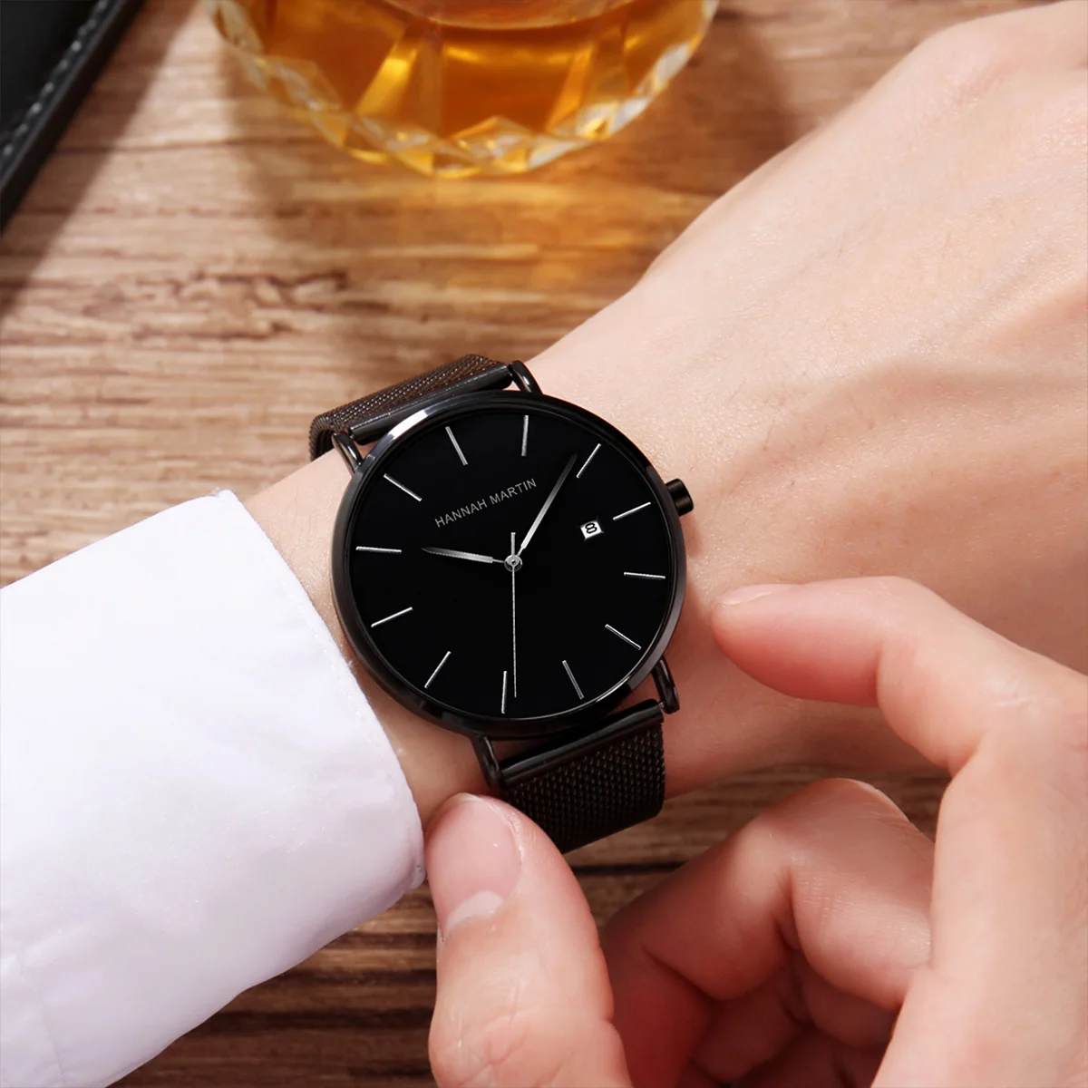 男性用の高級時計,超薄型,クラシック,ブラック,ゴールド,ステンレススチール,耐水性