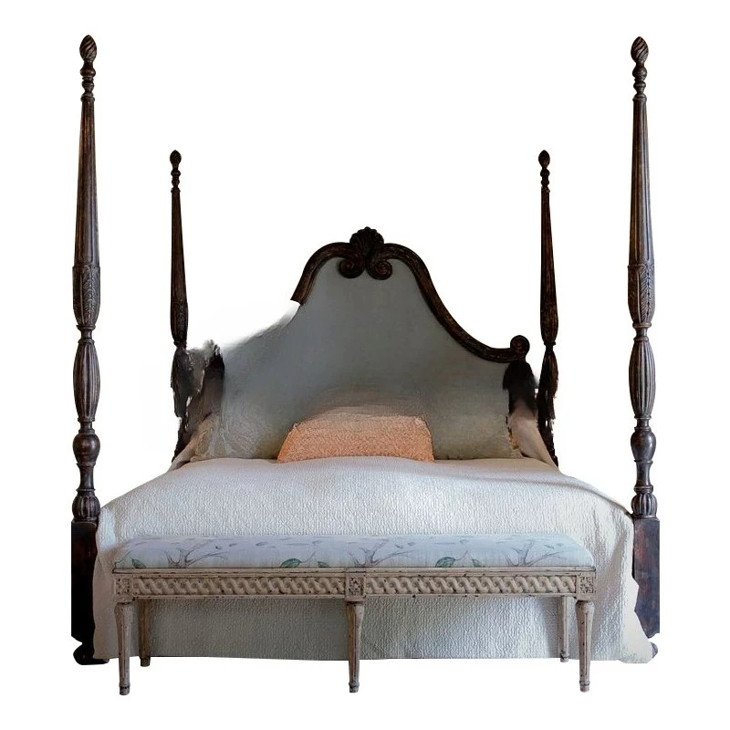 The same French retro double bed classical solid wood pillar bed master bedroom wedding bed