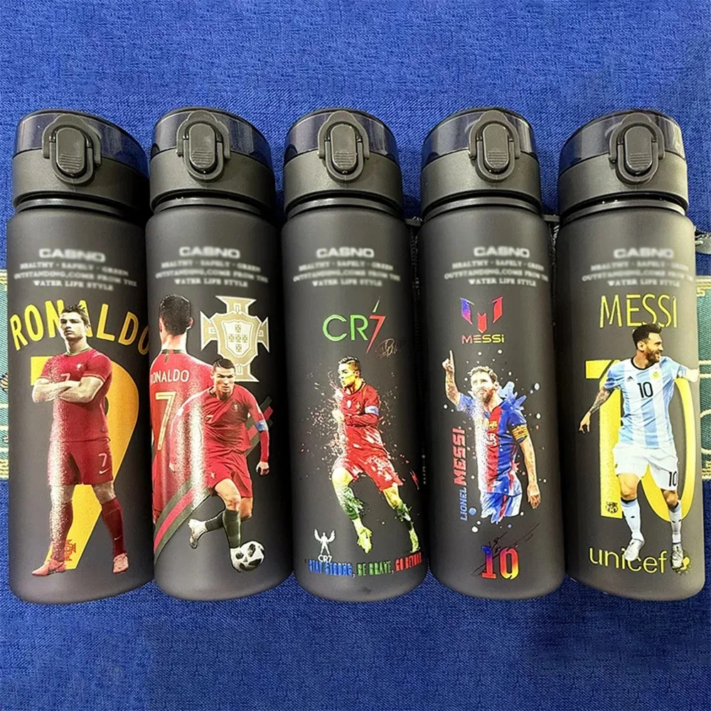 560MLFootball Star Messi Ronaldo Neymar Large Capacity Children Water Cup Portable Plastic Outdoor Sport Water Bottl Gift