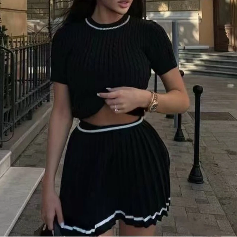 REALEFT 2025 New Y2K Summer 2 pieces Women\'s Sets O-Neck Short Sleeve Tops and Pleated Sexy Mini Skirts Outfits Suit for Female