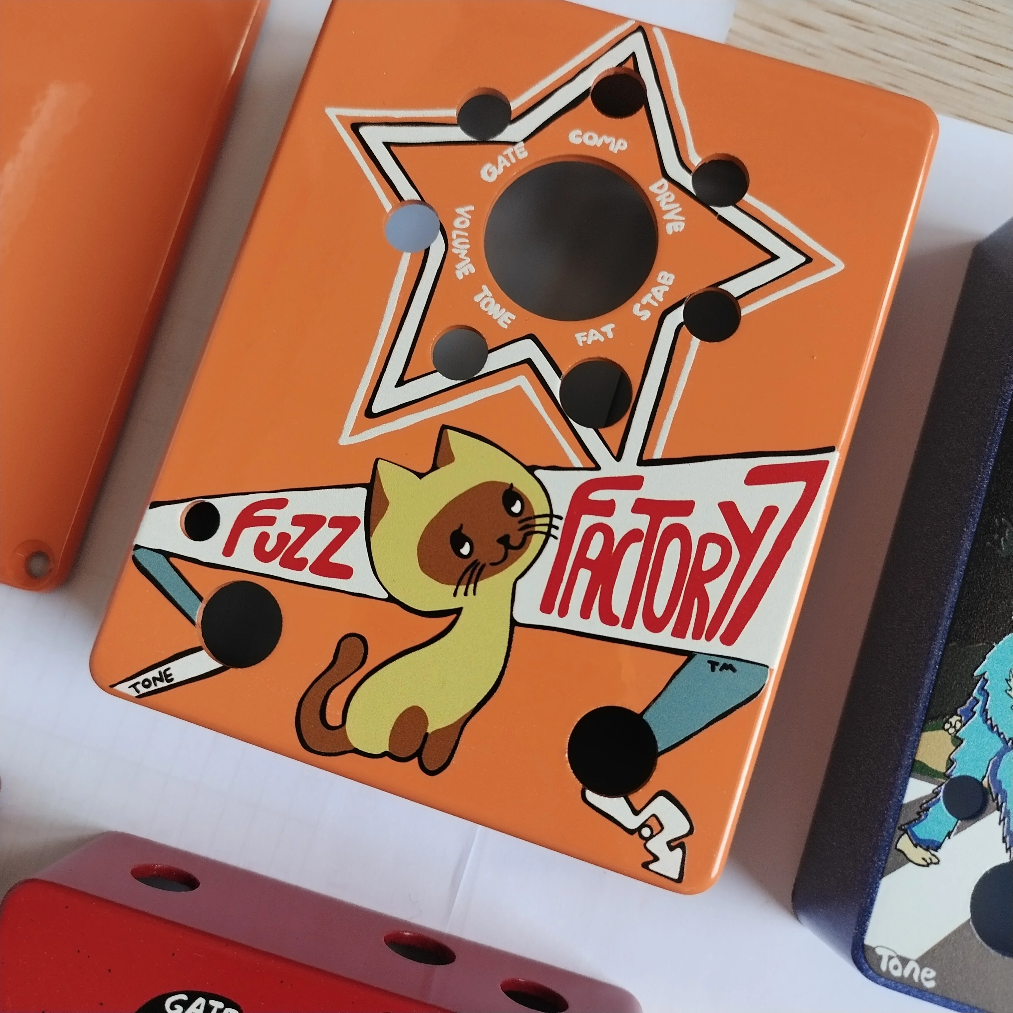 Fuzz Factory7 Guitar pedal Box