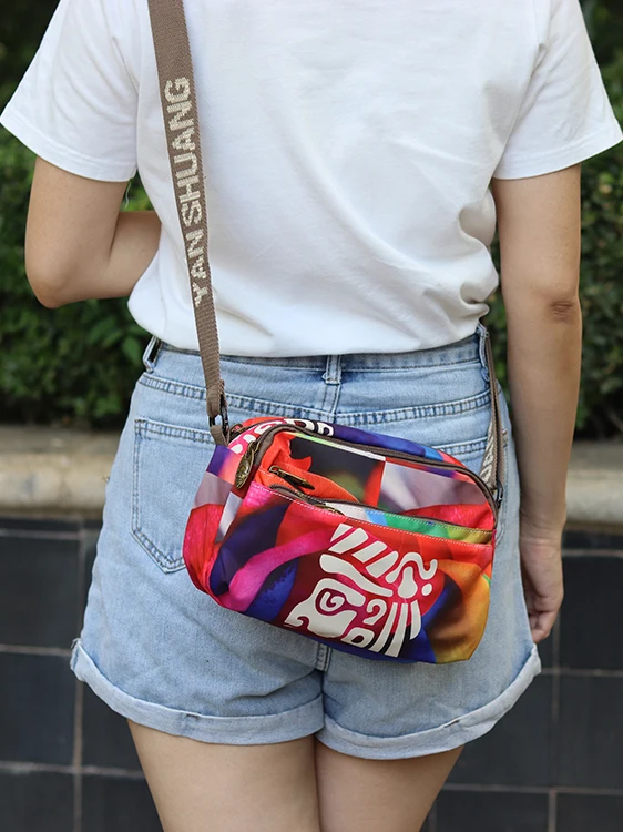 Original Fashionable Casual Canvas Bag for Women Lightweight Crossbody Shoulder Bag with Multiple Pockets Youth Suitable