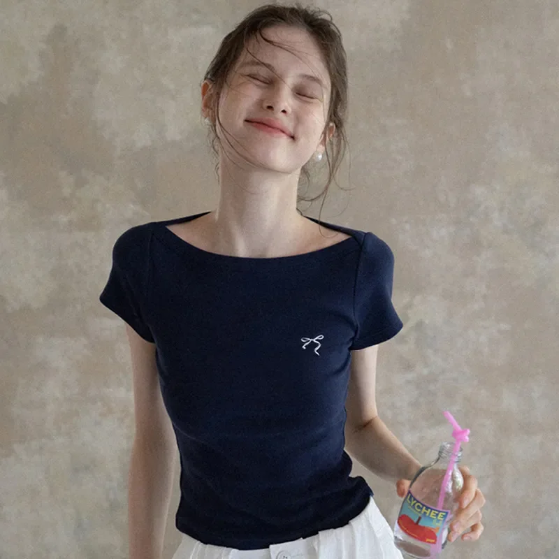 New Women's New Spliced Pullover One-line Collar Fashionable Slim Fit Versatile Design Short-sleeved T-shirt Top