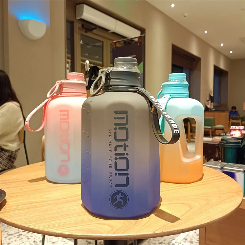 

2 Liter Sports Water With Scale Capacity Fitness Kettle Outdoor Gradient Plastic Portable Reusable Water
