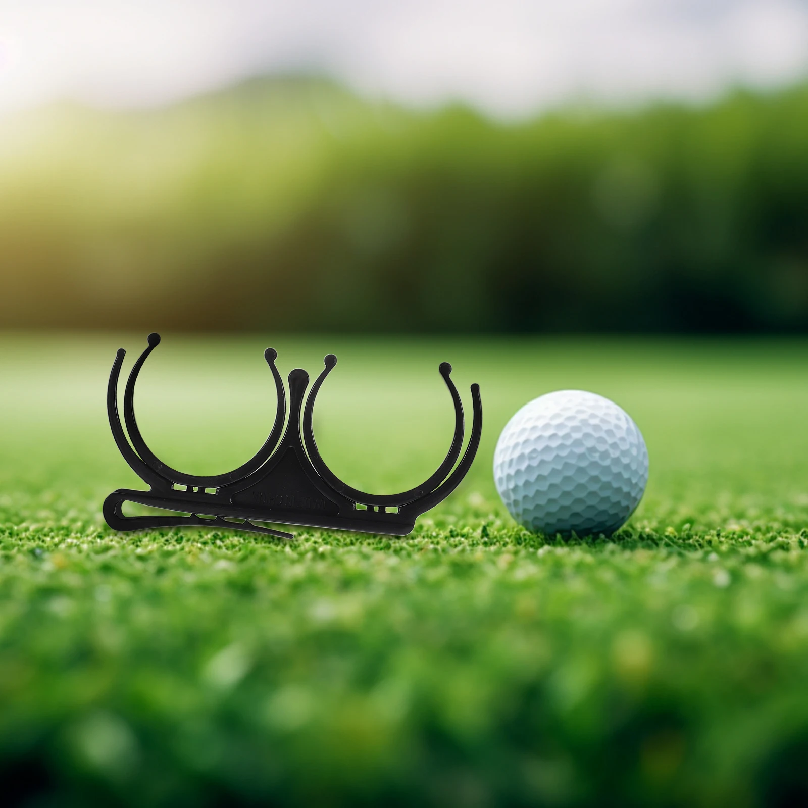 مشبك كرة جولف مزدوج قابل للدوران وقابل للطي وحامل بلاستيكي محمول لحزام حقيبة الجولف ومشابك قفاز منظمة سريعة الإصدار