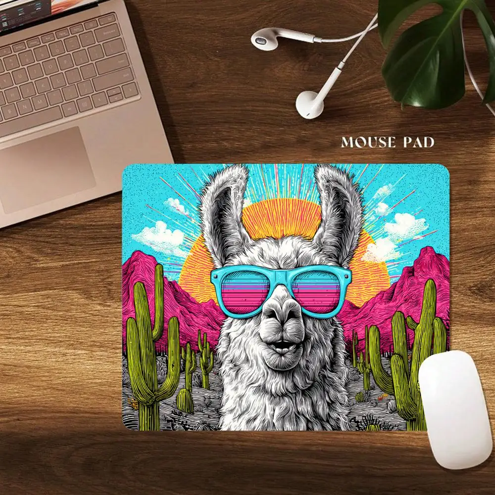 Cool sunglasses camel Small Mouse Pad Desk Mat Gaming mats with Stitched Edge Non-Slip Rubber Base Laptop accessories Office mat