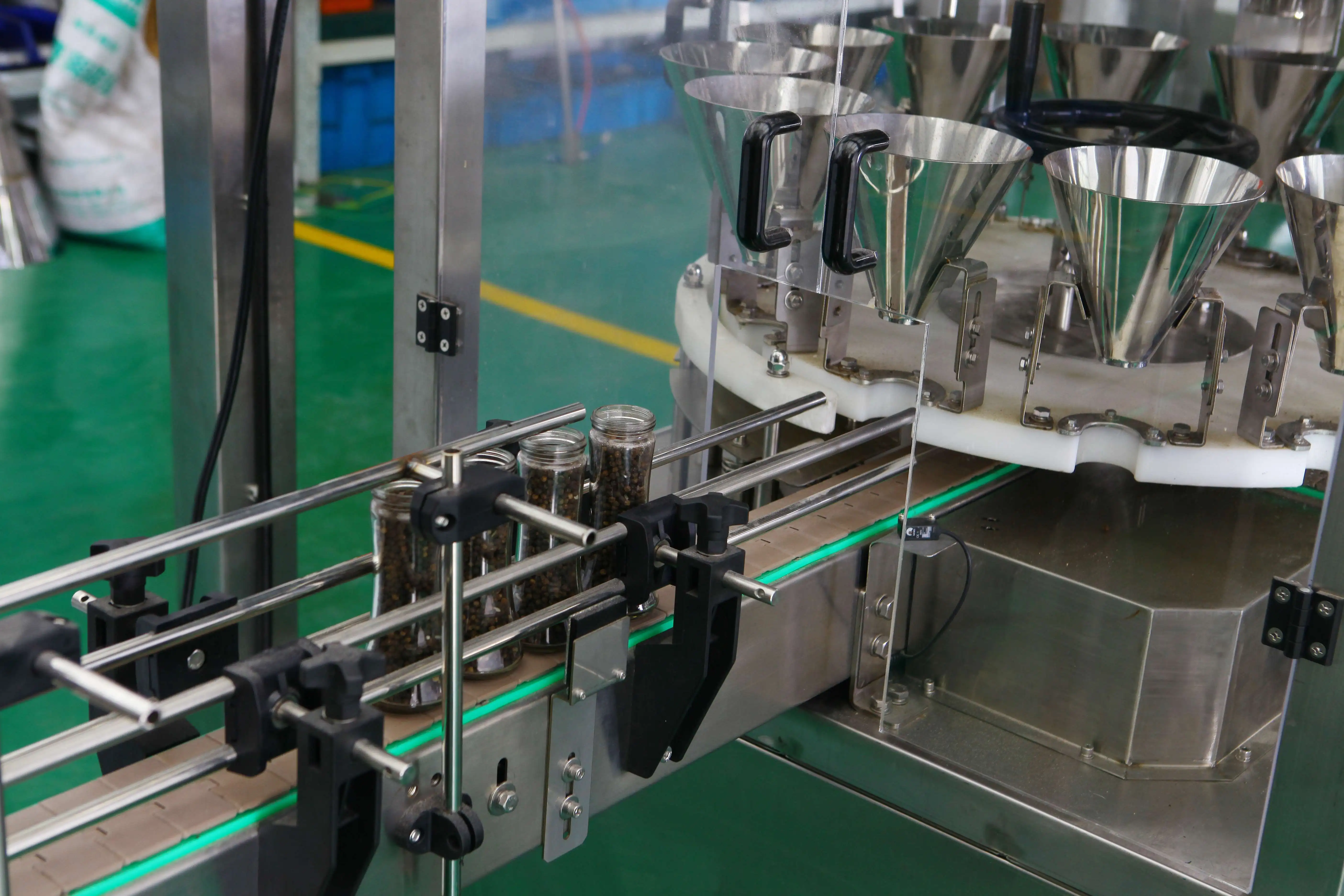 Mesin pengisian toples granular bubuk 100 gr otomatis