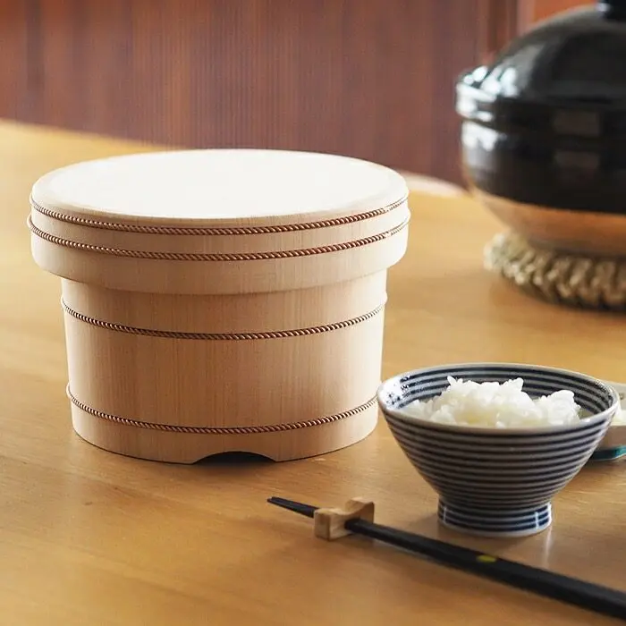 Artisan handmade natural juniper wood sushi vinegar rice table, oval sushi rice ball, Japanese traditional