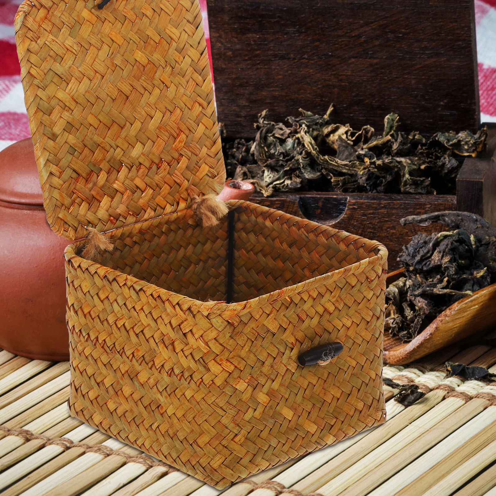 

Straw Plaited Storage Box Medium Seagrass Tea Holder with Lid for Home Organization Decorative Organizer Basket