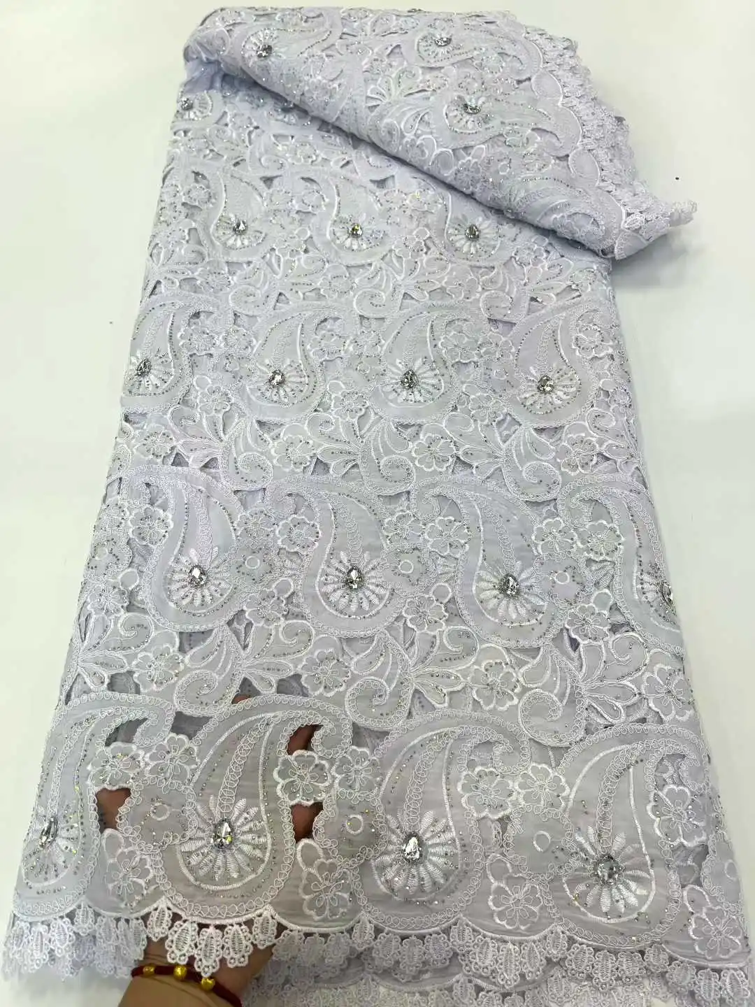 ผ้าลูกไม้คุณภาพสูงจากไนจีเรีย แอฟริกา ปักลายด้วยลูกปัด ประดับด้วยหิน ผ้าทูลล์ กิปัวร์ ละลายน้ำได้ 5 หลา สำหรับชุดแต่งงาน