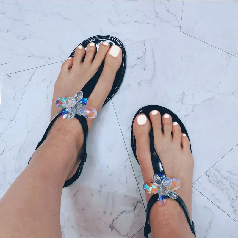 2025 Summer New Women Shoes Flat Sandals Black Female Beach Flip Flops Holiday Seaside Simple Fashion Woman Jelly Sandalias