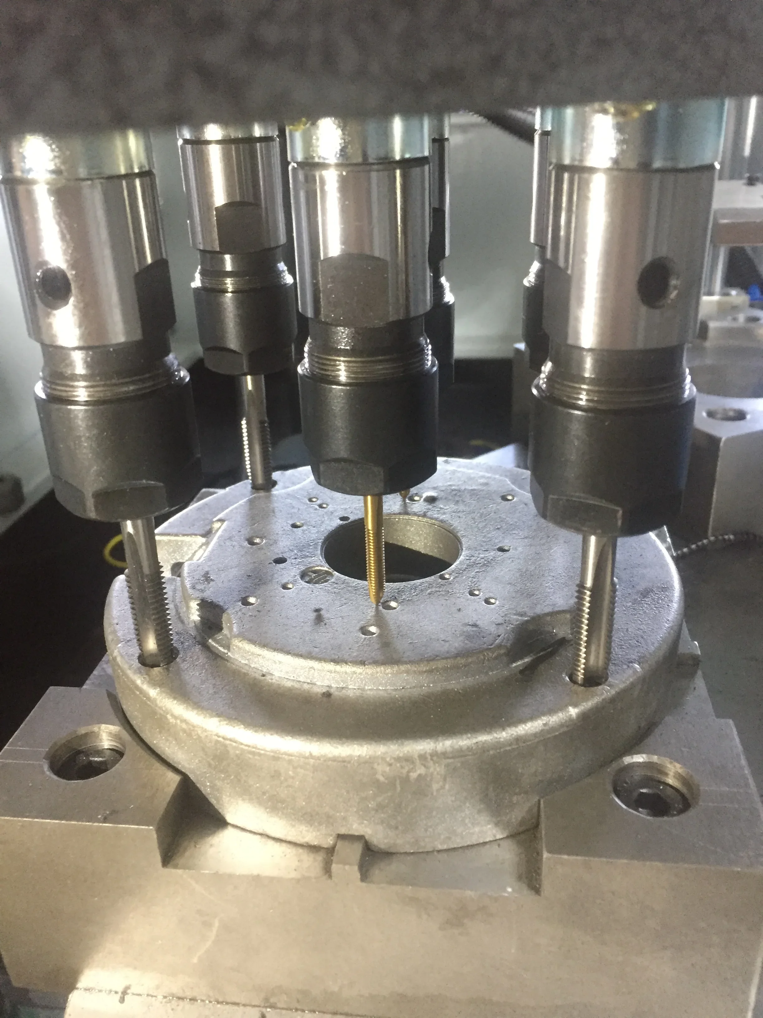 Gorąca sprzedaż: Wielowrzecionowa głowica MU250 typu U, regulowana głowica wielowrzecionowa do wiercenia i gwintowania.