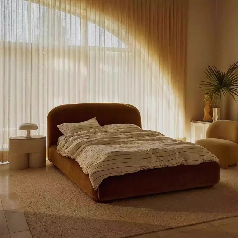 

Современная скандинавская кровать-платформа размера Queen с уникальным дизайном и местом для хранения, мебель для спальни