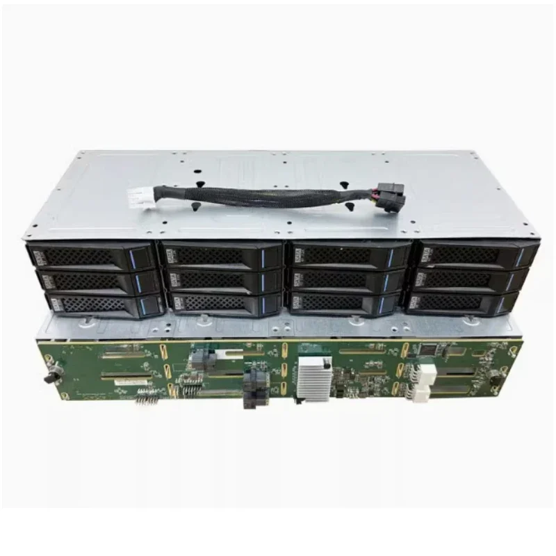 SATA external expansion 12-bit 3.5-inch 2.5-inch hot-swappable hard disk cage disk cabinet box 12GB