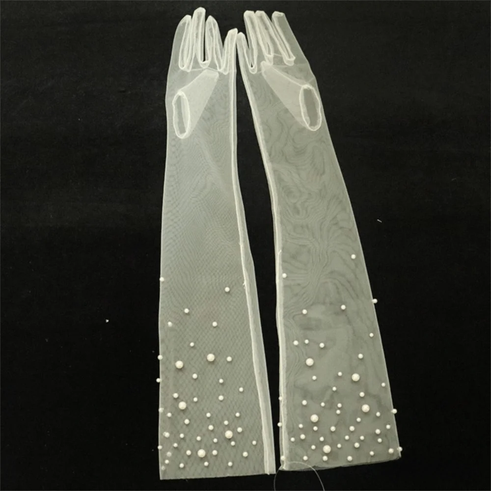 Luxury Handmade Beading Bridal Gloves Elegant Transparent Pearl Gloves Thin Lace Slimming Tulle Gloves Wedding Accessories