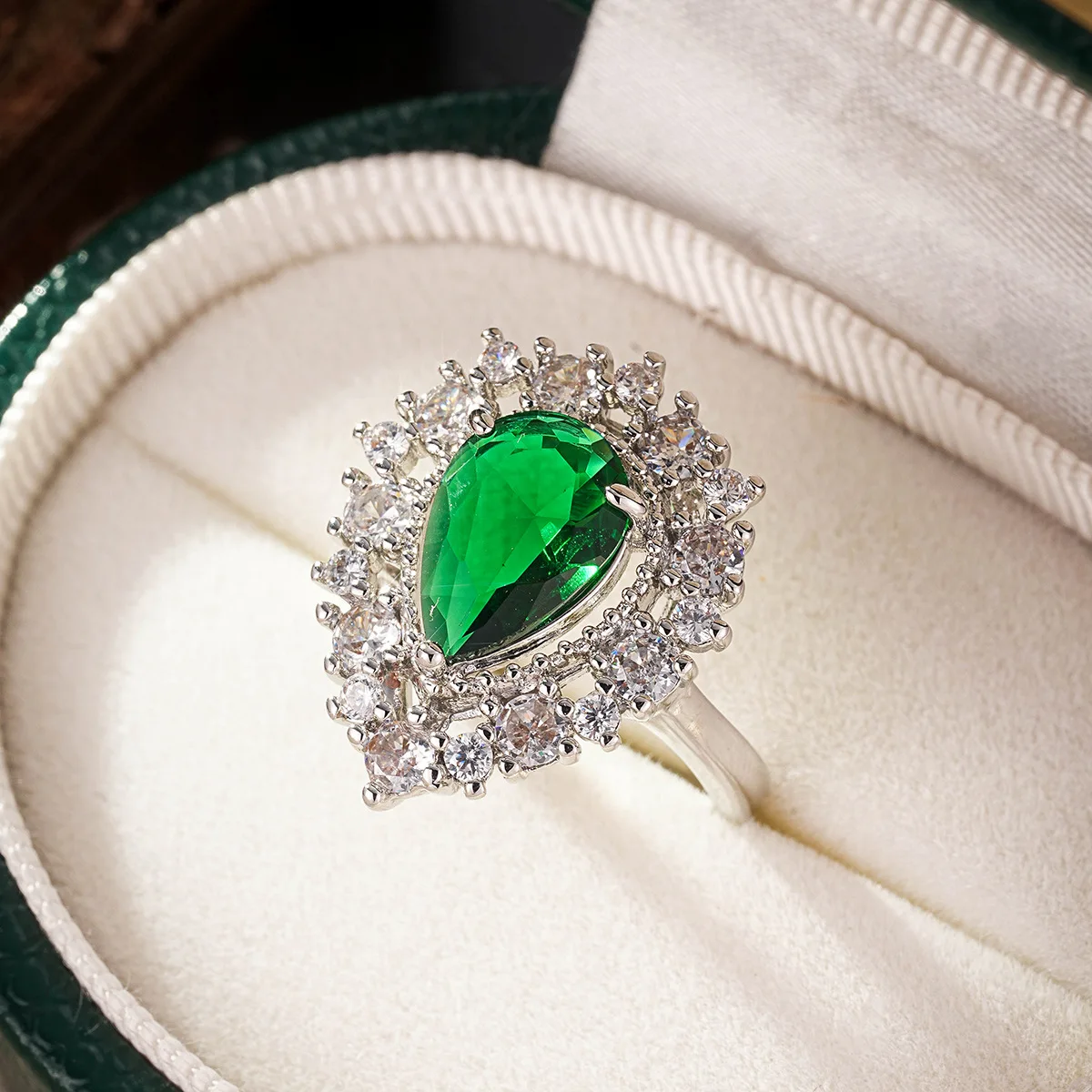 

Luxury 925 Sterling Silver Droplet Pear Shaped Inlaid Zircon Emerald Rings for Women Banquet Engagement Party Fine Jewelry Gift