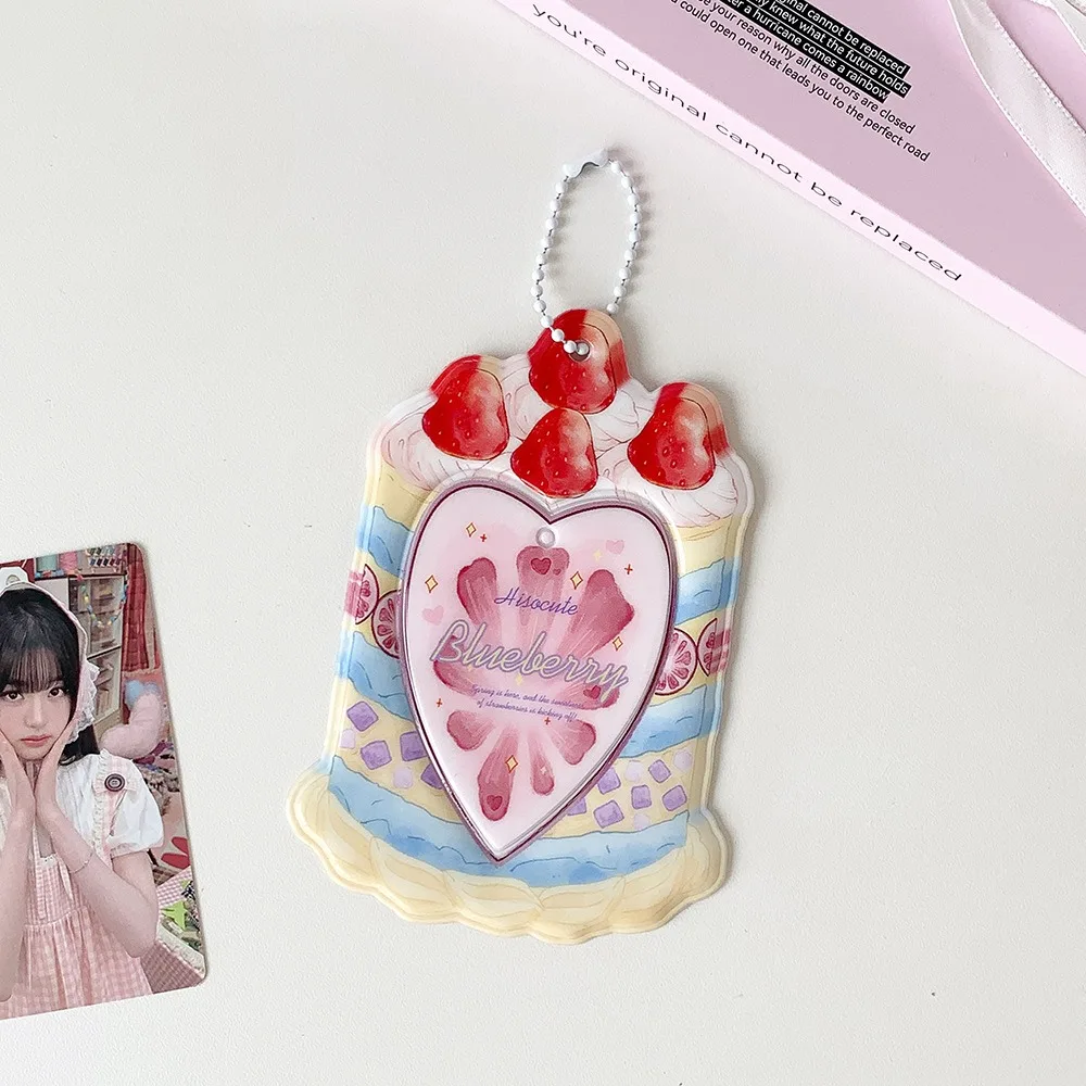Porta-photocards Kpop de 3 polegadas, Protetor de Cartão Fofo com Design de Bolo de Morango e Coração, Pingente Portátil para Bolsa, Decoração para Mochila, Chaveiro e Capa para Cartão