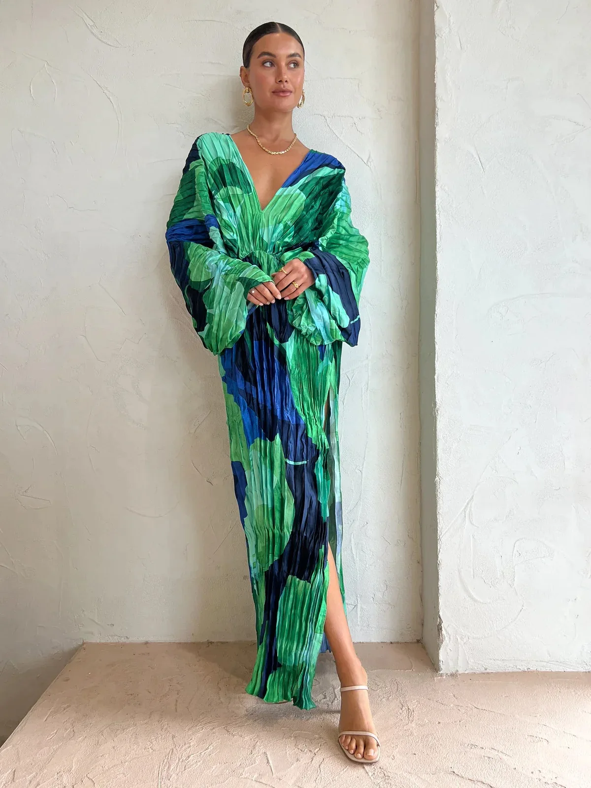 2024 Long Sleeve Pleated Loose Green Blue Beach Dress Long Beach Cover up Woman Swimwear Bikini Tunic Beachwear Outfit Sundress