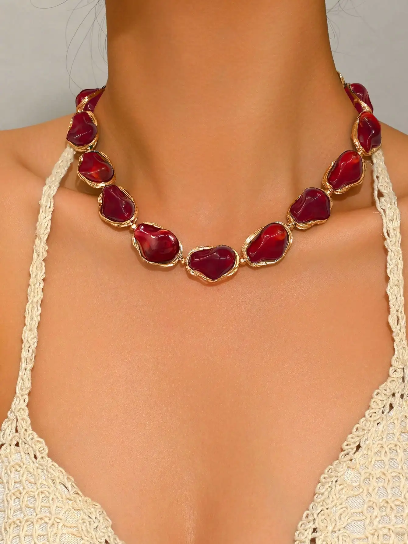 RED-BROWN