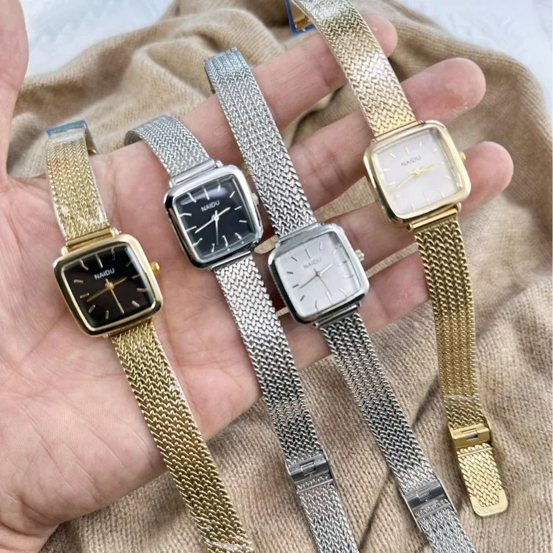 Luxury Quartz Watch Retro Ladies Watch Versatile Women Simple Small Dial Watches Stainless Steel Strap Wristwatches Reloj Mujer