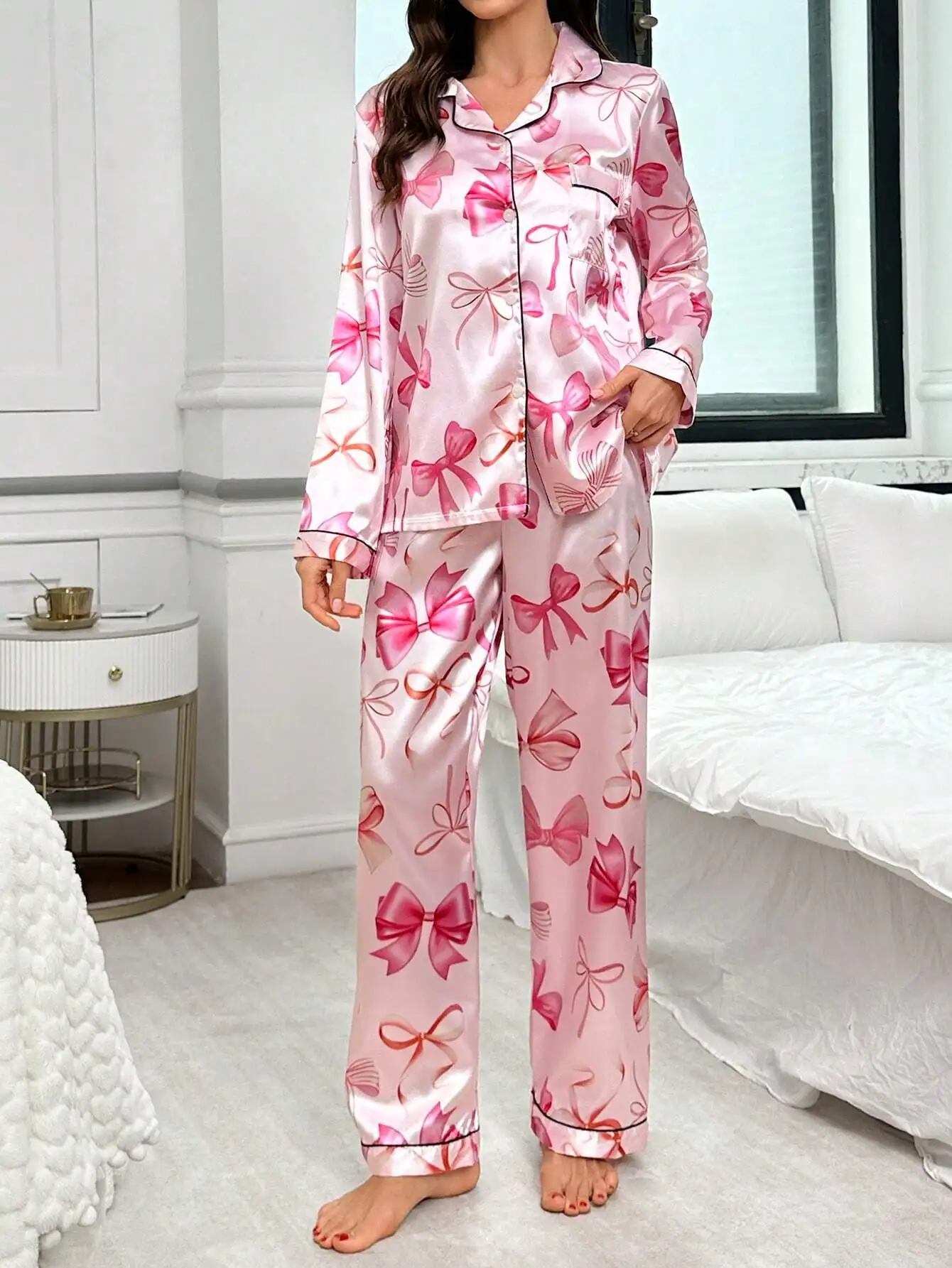

Bow-Knot Faux Silk Lapel Collar Open Front Long Sleeve Pajama Set