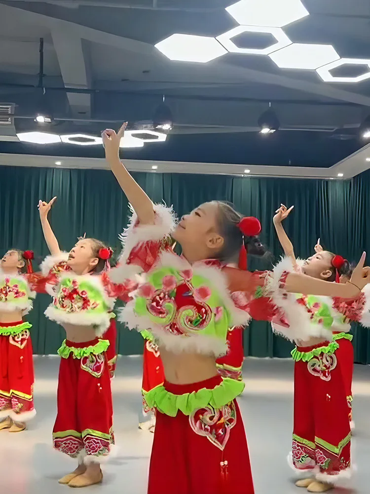 Kinder festliche Yangko Kostüme Performance Kostüme Rap China rot Öffnung rote Trommel Ruhm rote Laterne Tanz bühne Kostüme