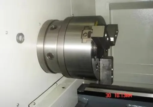 Dalam 1 Mini CK6140 6 Mesin Bubut Spindel