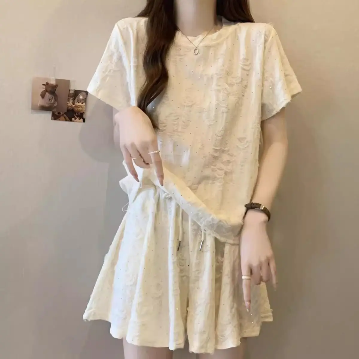 

Two Piece Matching Set Rhinestone Embroidery Short Sleeve T Shirt Drawstring Shorts Loose Casual Loungewear Outfits For Women