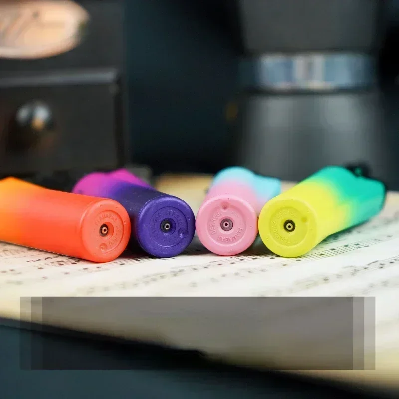 CLIPPER Grinding Wheel Original Butane Lighter Interesting Personality Pattern Refillable Gas Lighters Use Collection 24 pieces