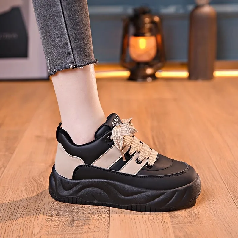 Leather Shoes for Women Retro 2024 Autumn New Korean Style Sneakers Student Thick Sole Flat Lace Up Anti Slip Casual Sport Shoes image 6