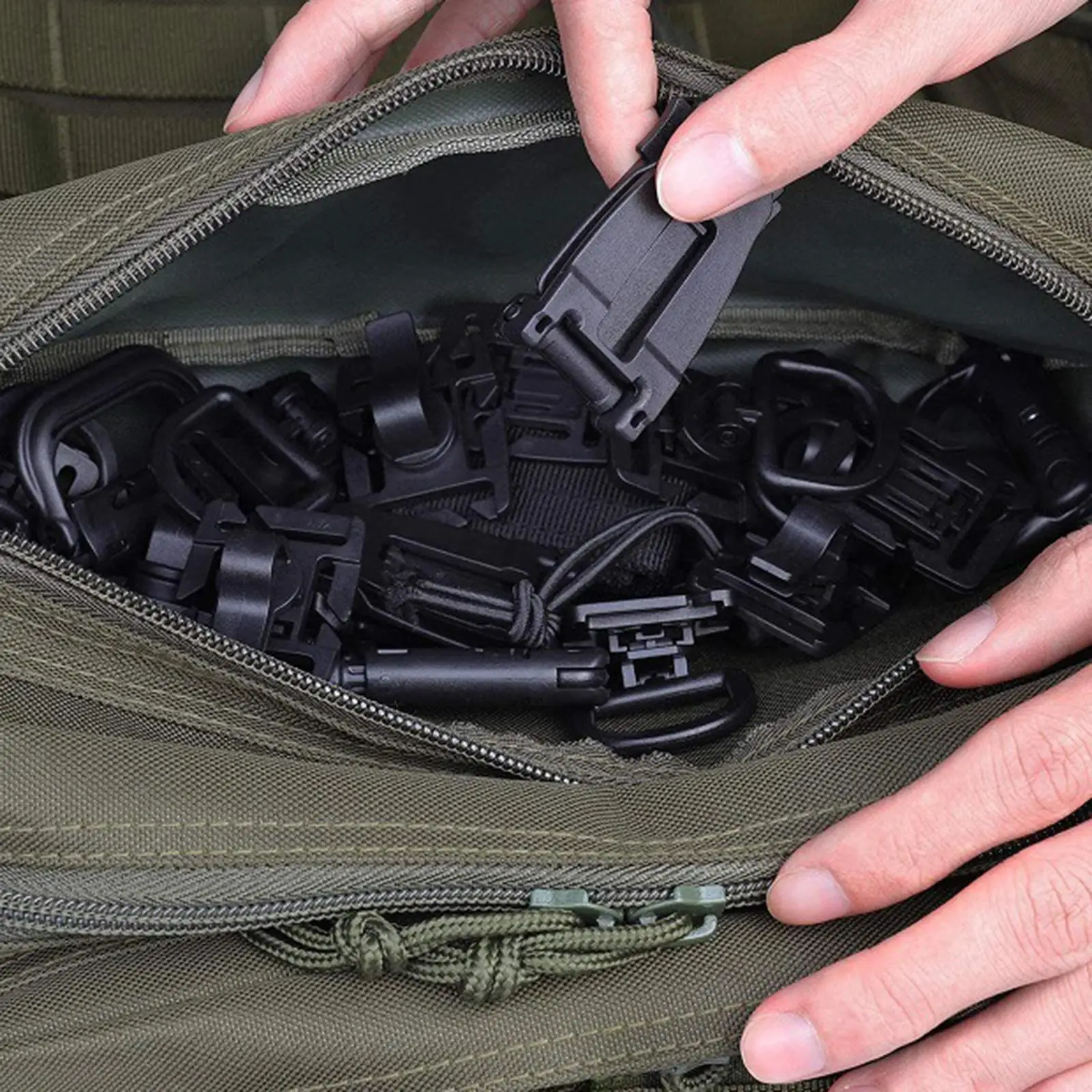 32Pack Molle Attachments Molle Accessories Set for 360 Rotation Gear Clip