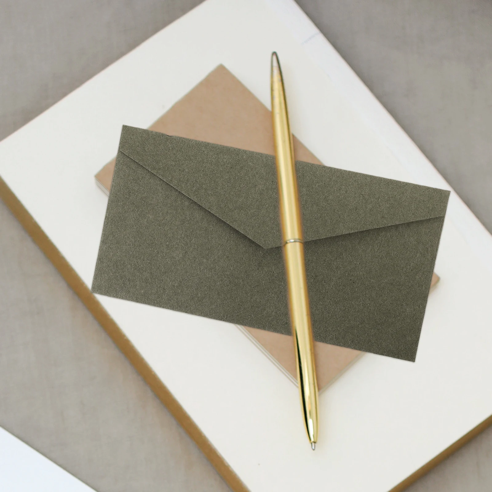 

30pcs Blank No 5 Thickened Envelopes Dark Green Birthday Wedding Invitations Letter Size Greeting Cards Envelopes Party
