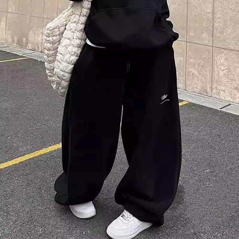 American Retro Hip-… - image