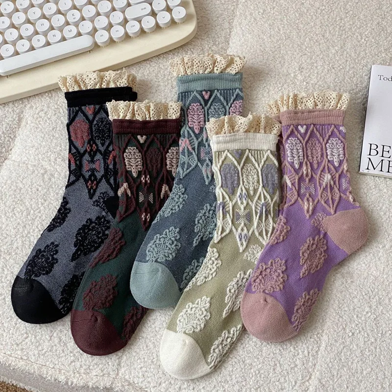 

5pairs Set Luxury Lace Socks Women Harajuku style Geometric 3D Textured Winter Thick Cashmere Designer Socks Gift For Woman