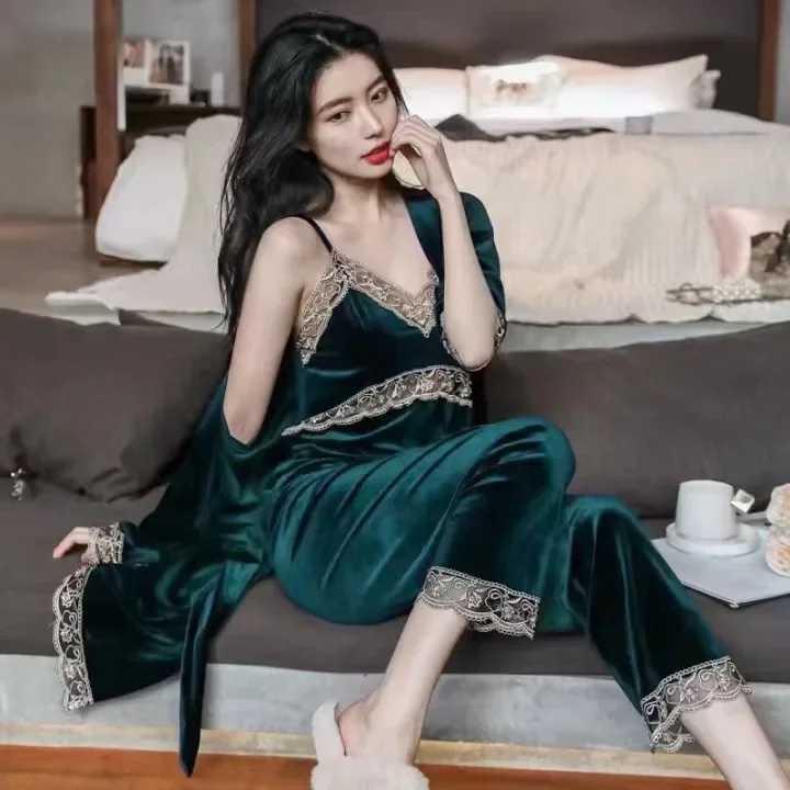 

Пижамный комплект из 3 предметов, теплая бархатная одежда для сна, женская домашняя одежда, осенне-зимняя ночная рубашка, сексуальный кружевной лоскутный топ на бретельках и брюки, одежда для дома