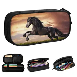 Bellissimo astuccio nero cavallo al galoppo amanti degli animali matite Box penna grande capacità sacchetti di matita materiale scolastico cancelleria