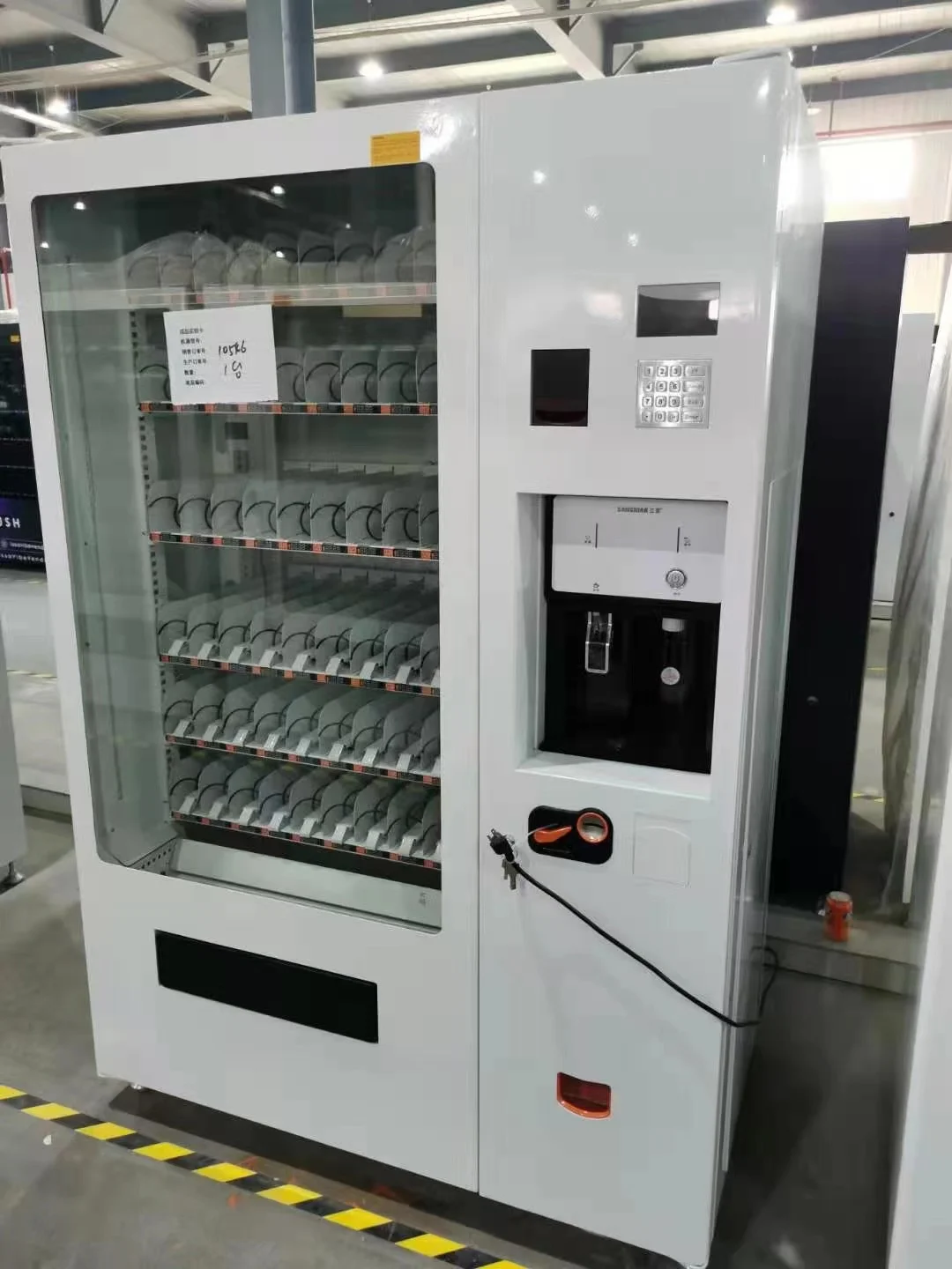 Instant Noodles Vending Machine With Water Dispenser