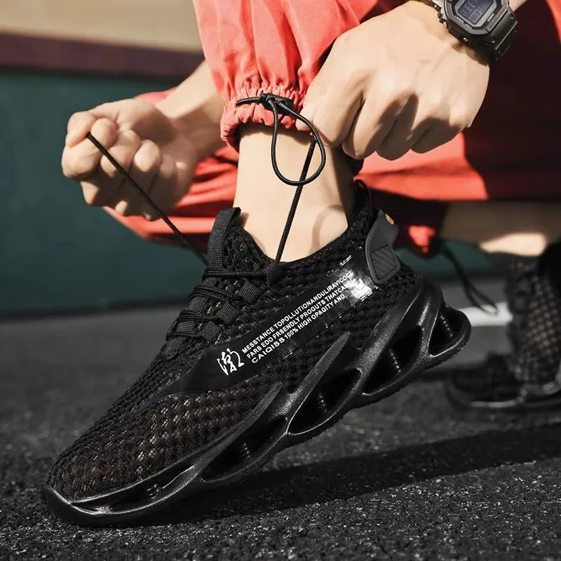 

2025 Men's 3D Mesh Trendy Design Breathable Running Shoes Non Slip Sole Lightweight Outdoor Training Walking Strap Sports Shoes