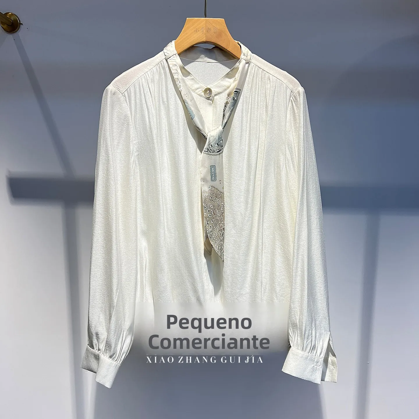 chemise-en-soie-d'acetate-pour-femmes-col-a-revers-manches-longues-fermeture-a-boutons-style-decontracte-nouvelle-collection-g6s066