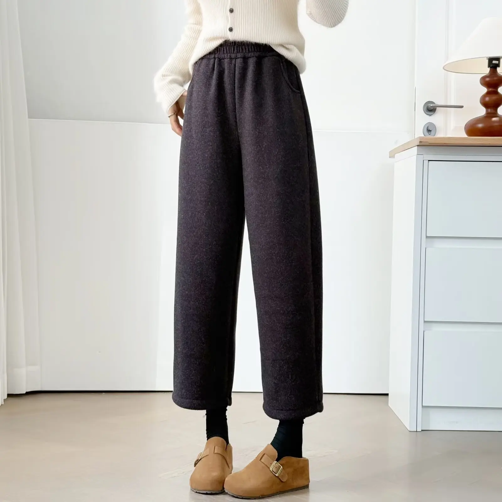 

Winter Style Simple Casual Thermal Fleece And Thickened Woolen Bottoms XXXXL Fashion Plus Size Woman Clothing Cropped Pants 026