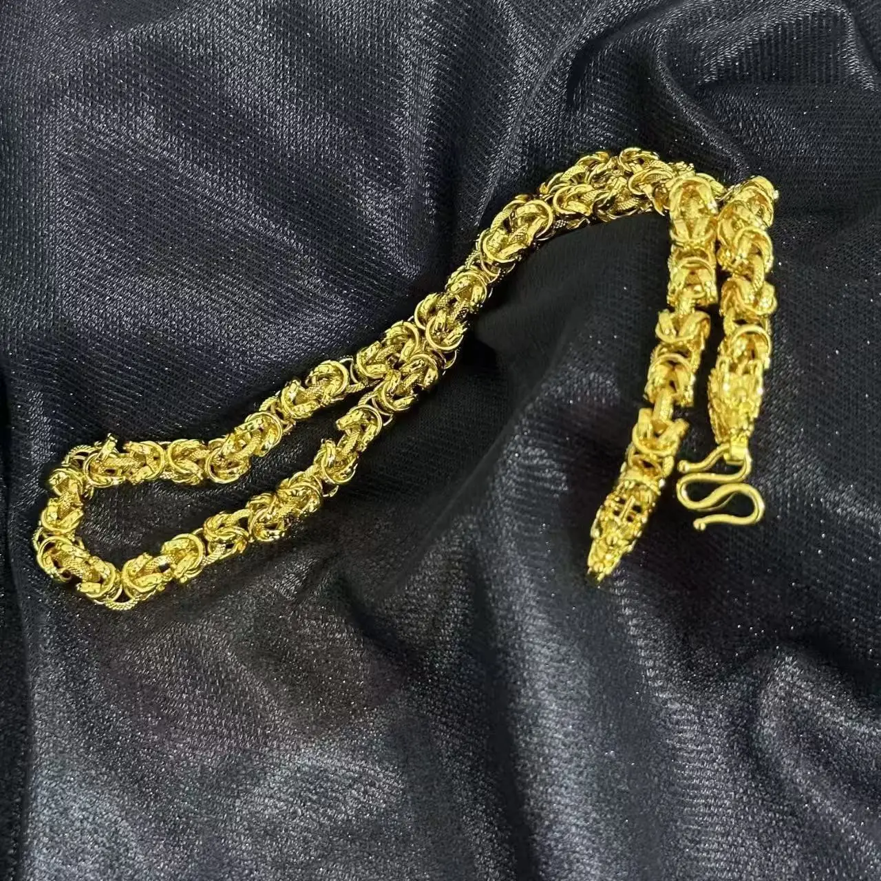 Street Luxury Hip-Hop Five Blessings Dragon Bone Necklace For Men 24K Gold AU999, iconic accessory for hip-hop fashion lovers
