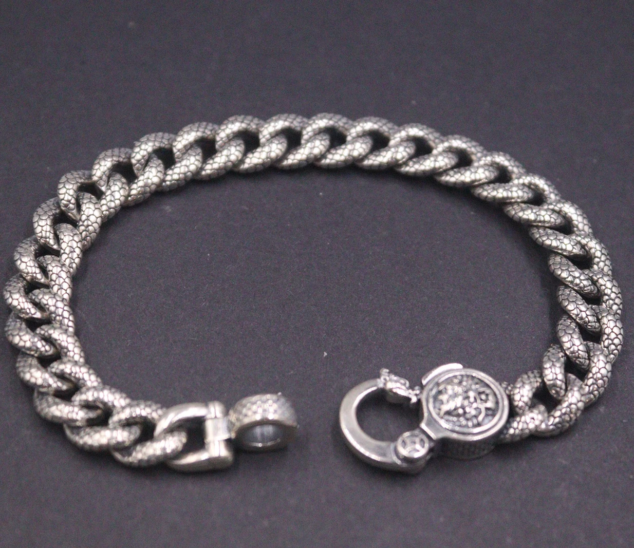 

Real 925 Sterling Silver Bracelet Men Women 9mm Dragon Pattern Curb Link 7.5inch Length /35g