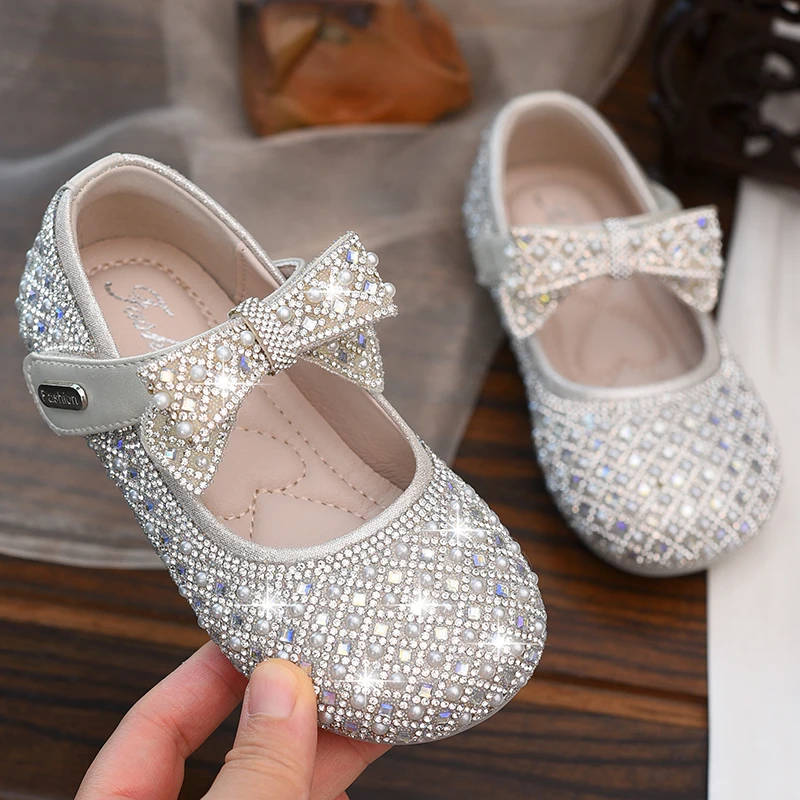 

Girls' shoes, children's princess shoes, girls' crystal shoes, 2025 Spring and Autumn new water diamond small leather shoes with
