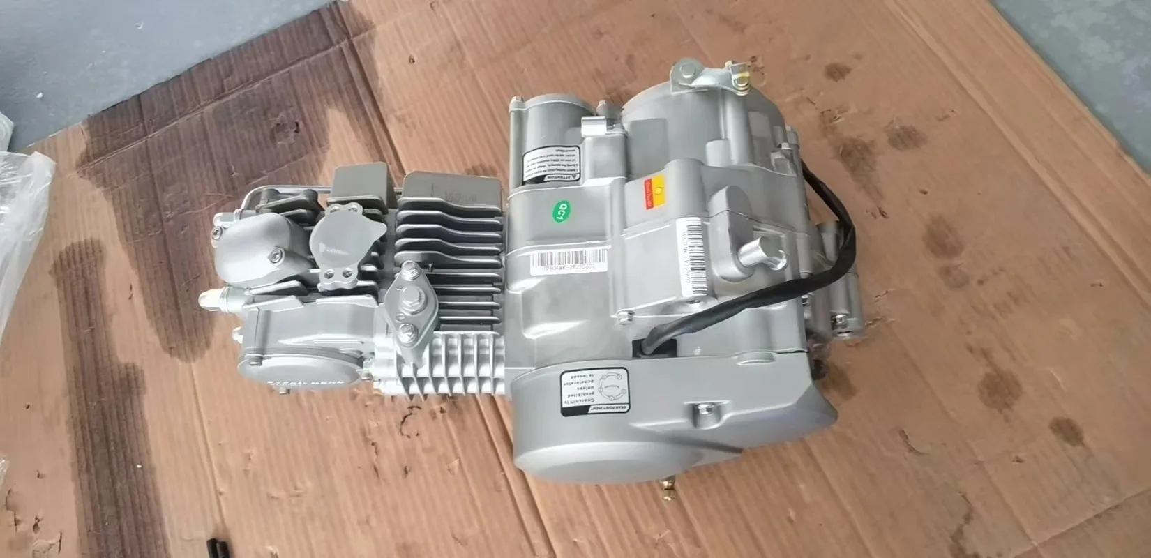 

Yinxiang 170cc YX 170 High Power 4 Stroke Engine K170 New Dirt Pit Bike Engine CDI Ignition Kick Ready Go Engine Kit Motorcycle