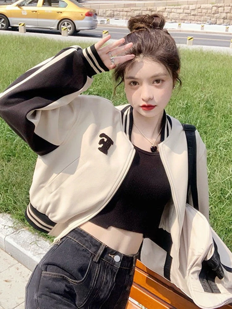 ​ Chaqueta de béisbol retro versátil para mujeres pequeñas ropa de calle de manga corta ropa de abrigo de estilo universitario para primavera otoño 2025 ​