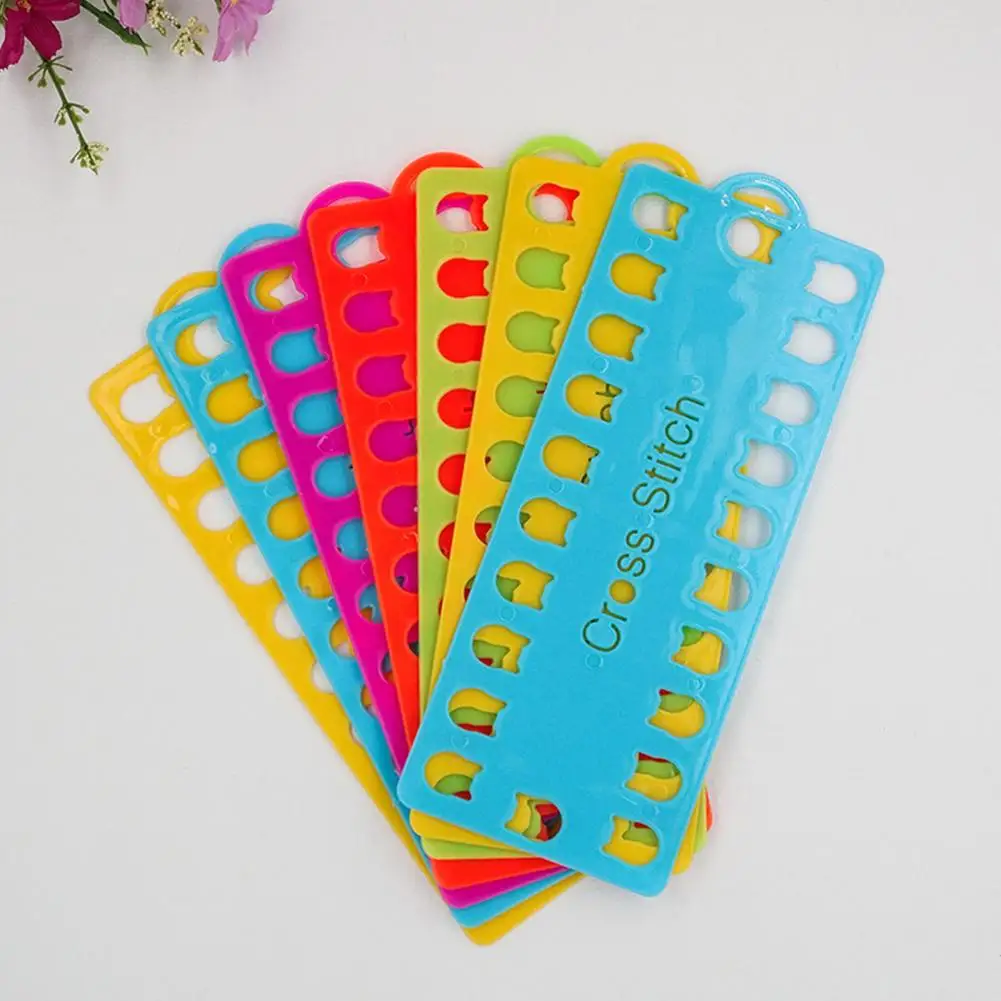 Embroidery Thread Organizer Embroidery Craft Supplies 5pcs Embroidery Floss Organizer with 20-hole Plastic Thread for Sewing