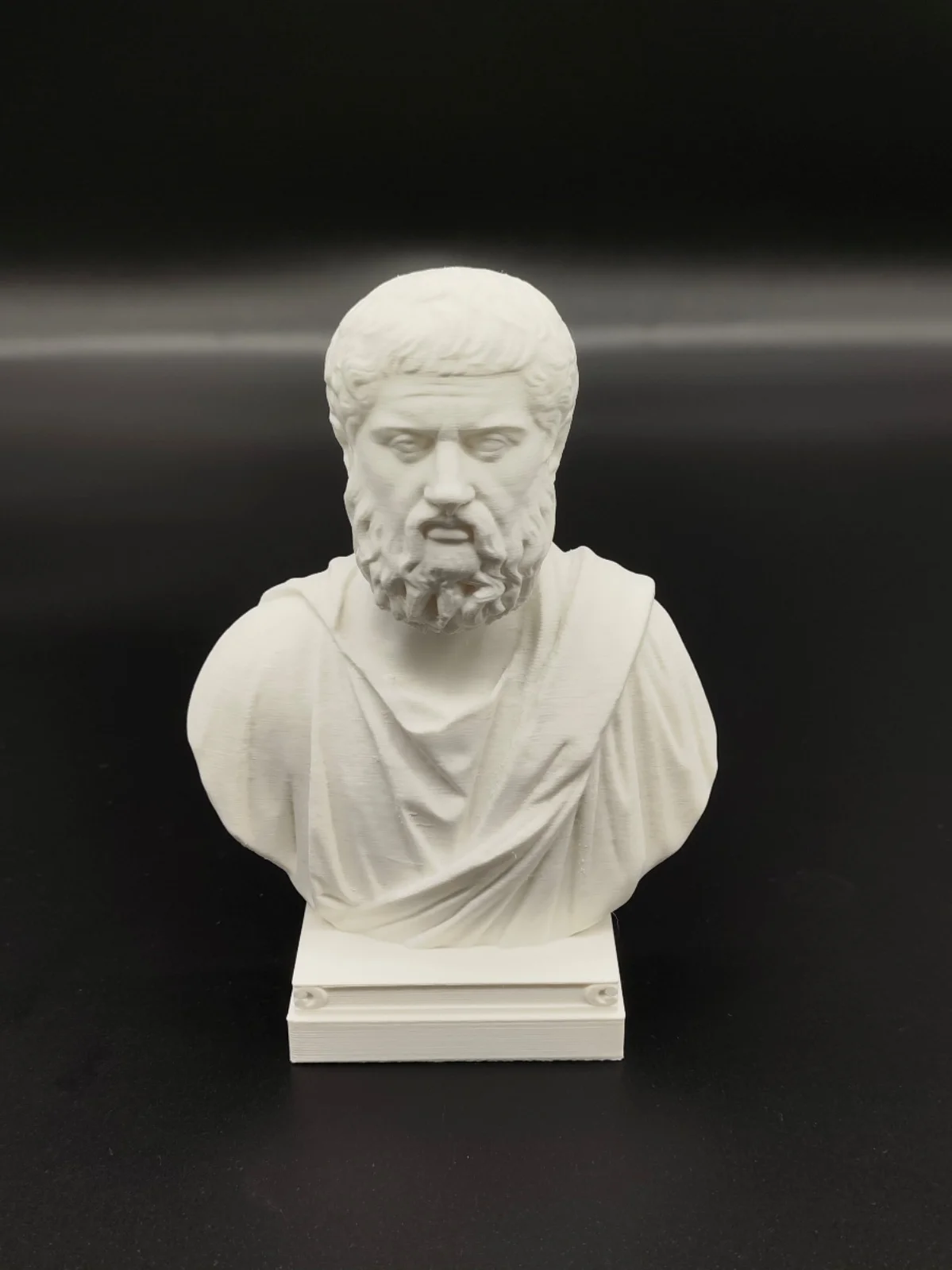 

Socrates Plato Aristotle statue ornaments plaster model niche art high-end retro advanced