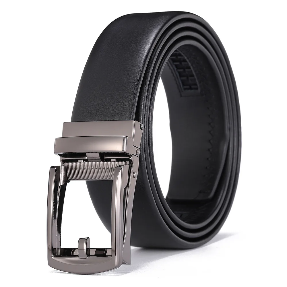 حزام جلدي جديد للرجال مصنوع من خليط معدني بإبزيم تلقائي للأعمال والترفيه للشباب في منتصف العمر وكبار السن حزام مصمم باللون الأبيض