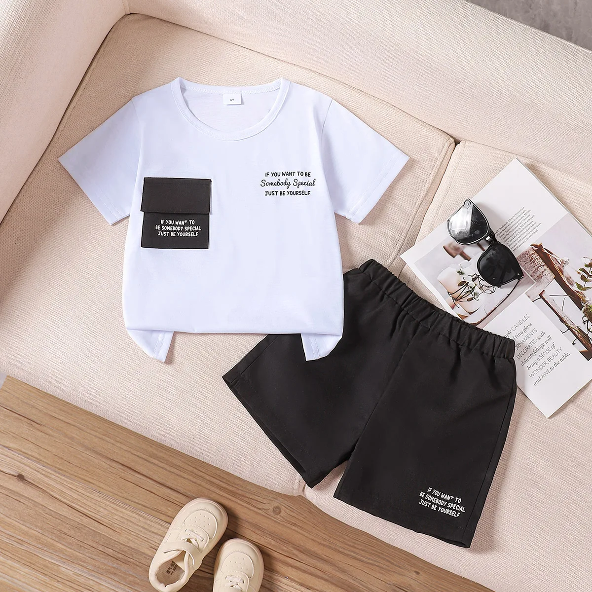 Freizeitset für Jungen mit Rundhalsausschnitt und Buchstaben-Print-Oberteil + schwarzen Shorts, 4-7 Jahre, Sommer-Sport- und Freizeitset für Jungen